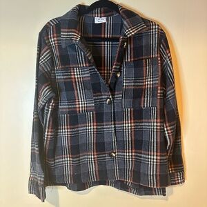 Women’s Flannel Shacket Medium